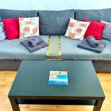 A Charming Corner On The Promenade Des Anglais * Nizza